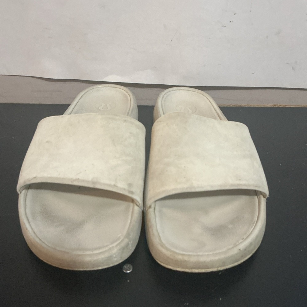 Lululemon Restfeel Slides Womens Bone Light Ivory Off White LW9EF2S Size 9